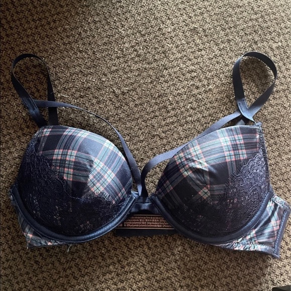 PINK Victoria's Secret Other - Victoria’s Secret Navy Plaid Bra 32A